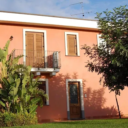 Zweizimmerwohnung *